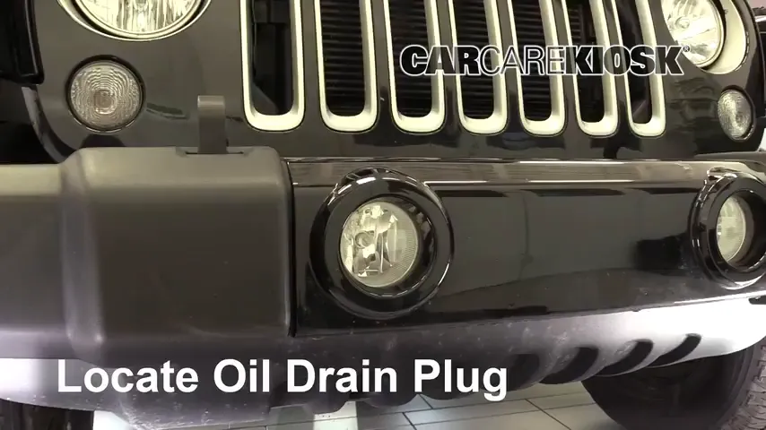 2018 Jeep Wrangler JK Unlimited Sahara 3.6L V6 Oil Change Oil and Oil Filter